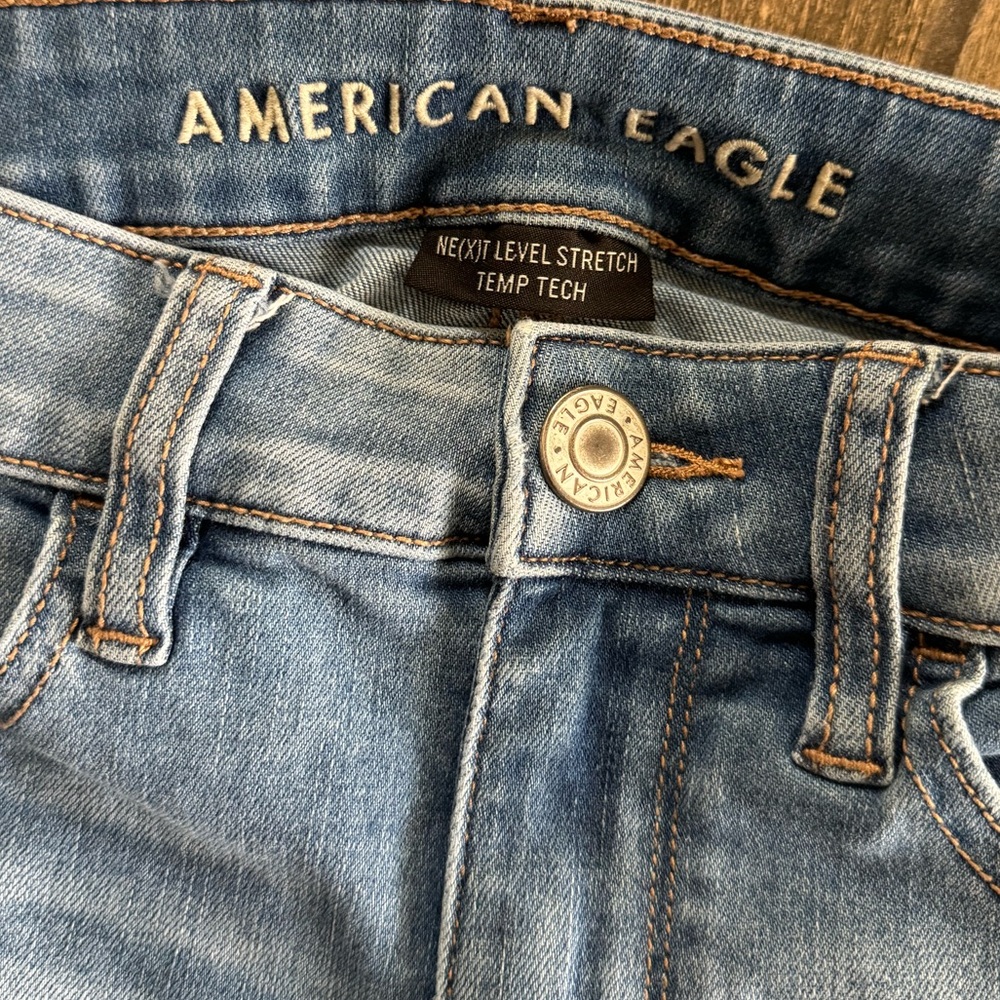 American Eagle Light Medium Distressed Jeans | 4 … - image 5